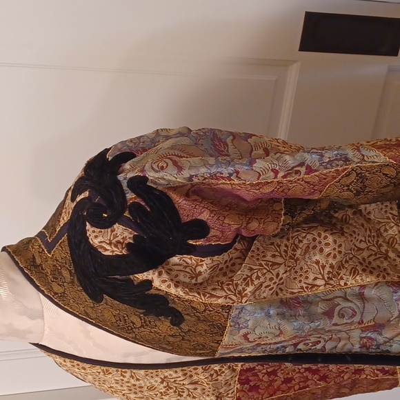 Soft Surroundings Savoie Patchwork Brocade Jacket. - Picture 4 of 13